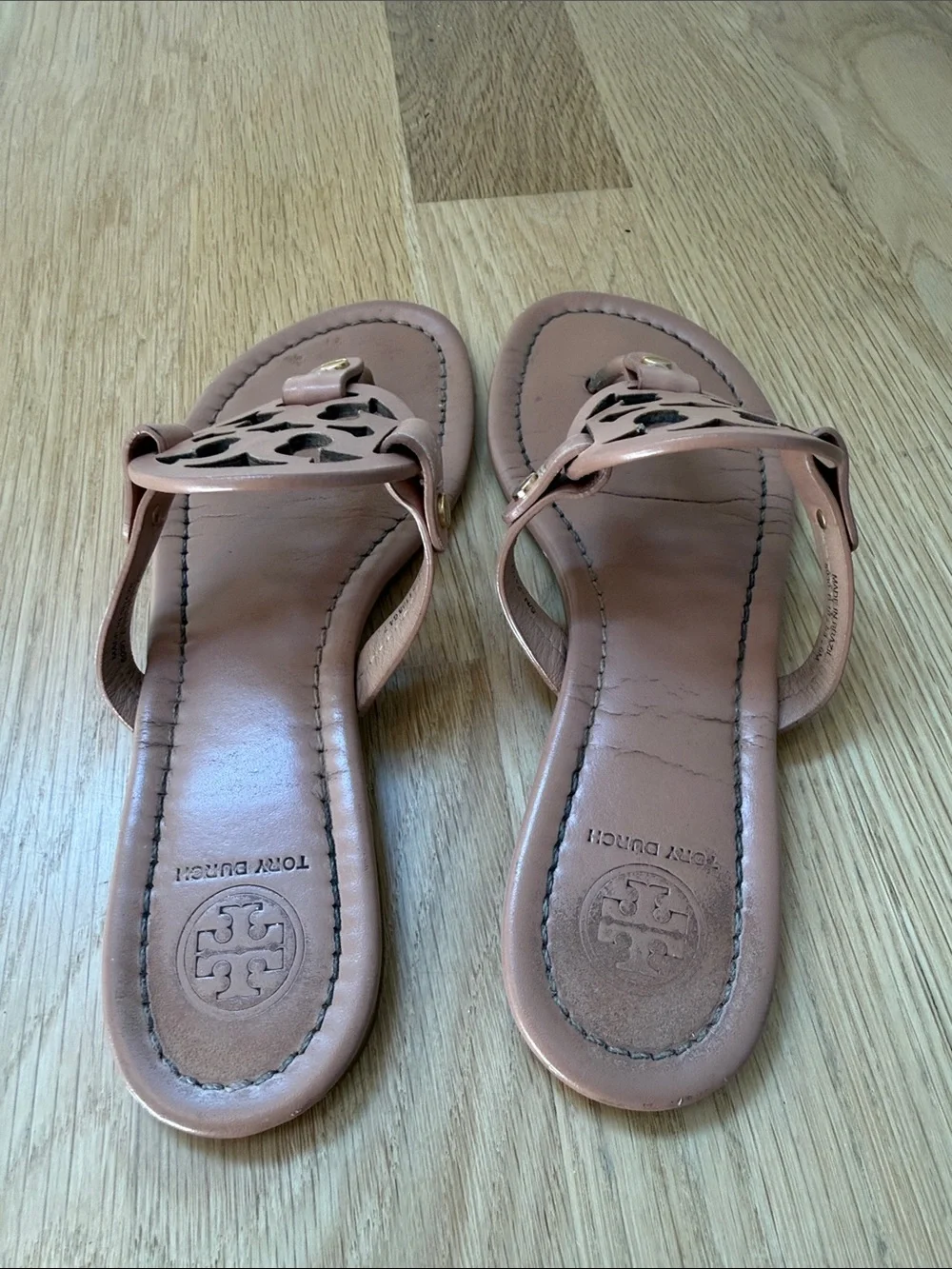 Tory Burch tory burch
